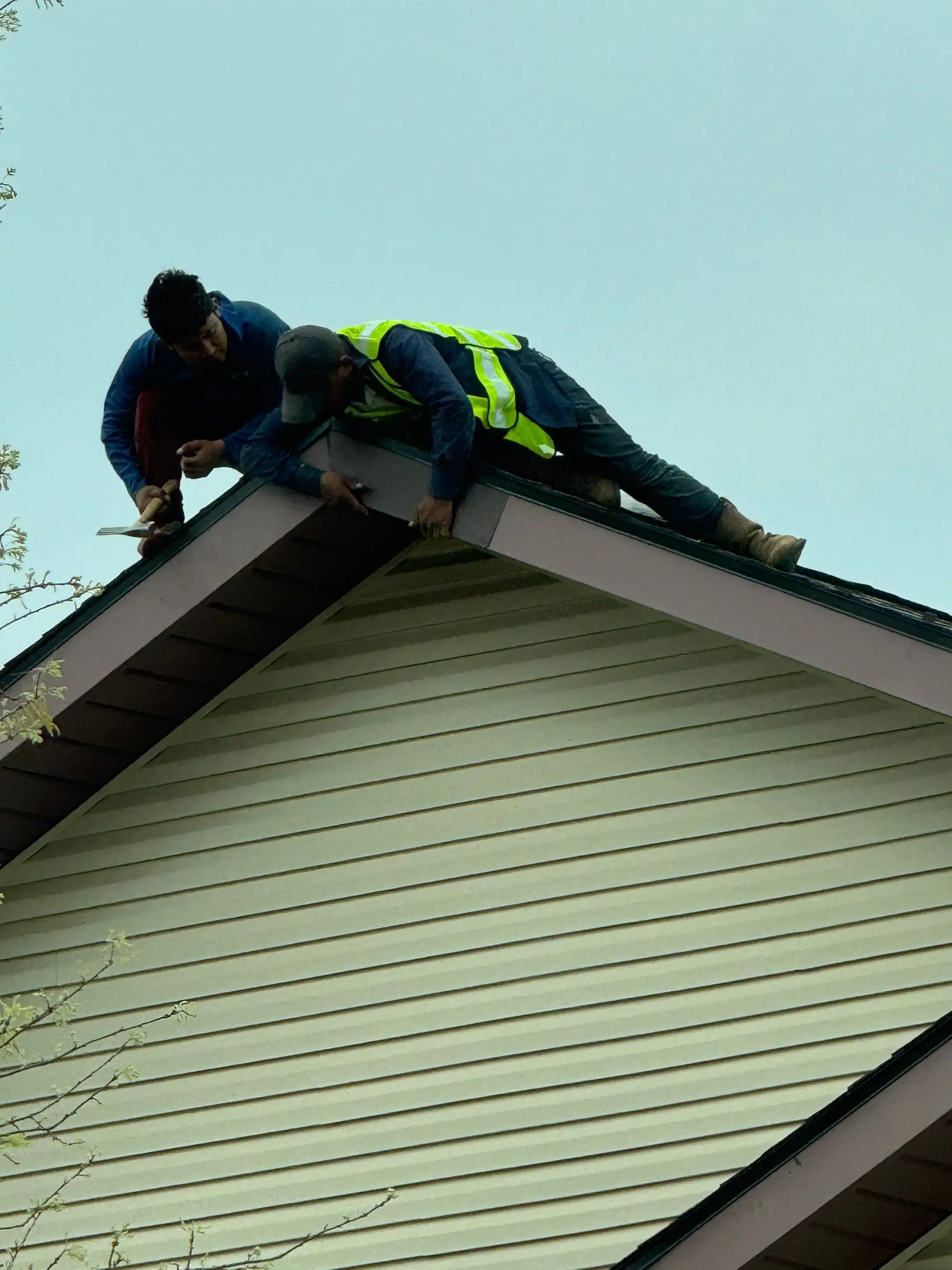 Coat or Replace? How to Time Your Crothersville Commercial Roof Decision
